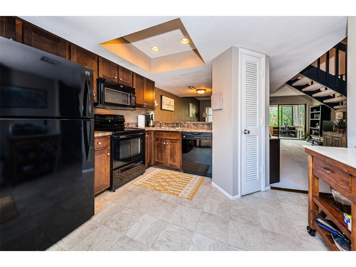 315 Woods Landing Trail Oldsmar FL 34677 TB8433357 image6