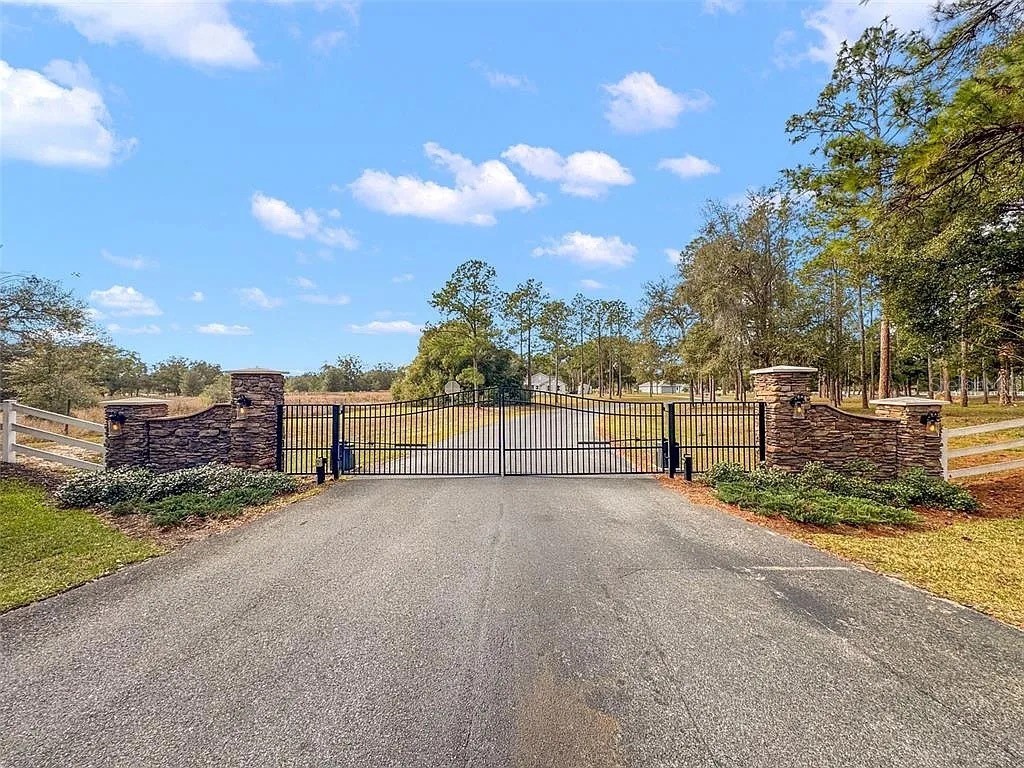 3150 Bright Lake Circle #71 Groveland FL 34736 O6276031 image3