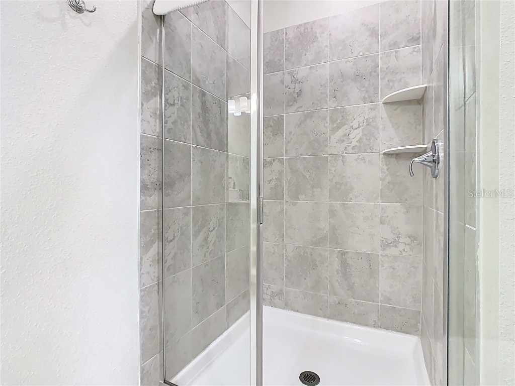 3150 Paradox Circle #405 Kissimmee FL 34746 O6354937 image35