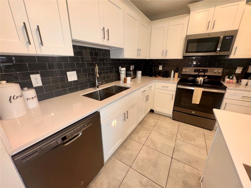 3150 Paradox Circle #406 Kissimmee FL 34746 O6371172 image13