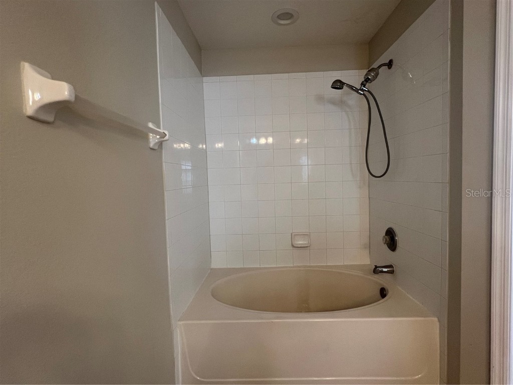 3151 Sinclair Street #104 Orlando FL 32835 S5122276 image11