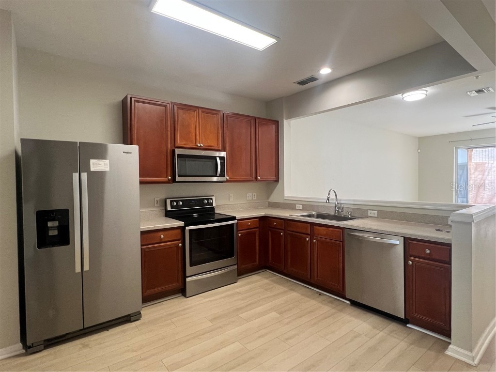 3151 Sinclair Street #104 Orlando FL 32835 S5122276 image3