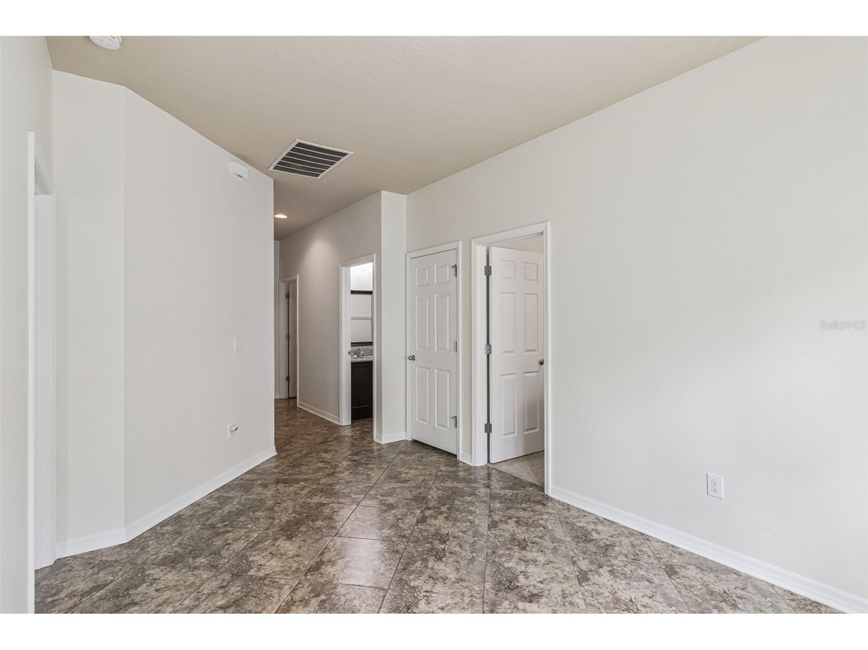 31518 Bearded Oak Drive Wesley Chapel FL 33543 L4959882 image27