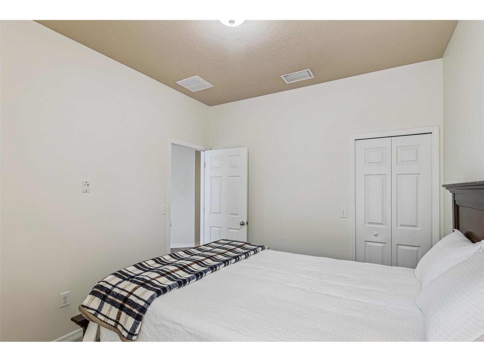 31518 Bearded Oak Drive Wesley Chapel FL 33543 L4959882 image29