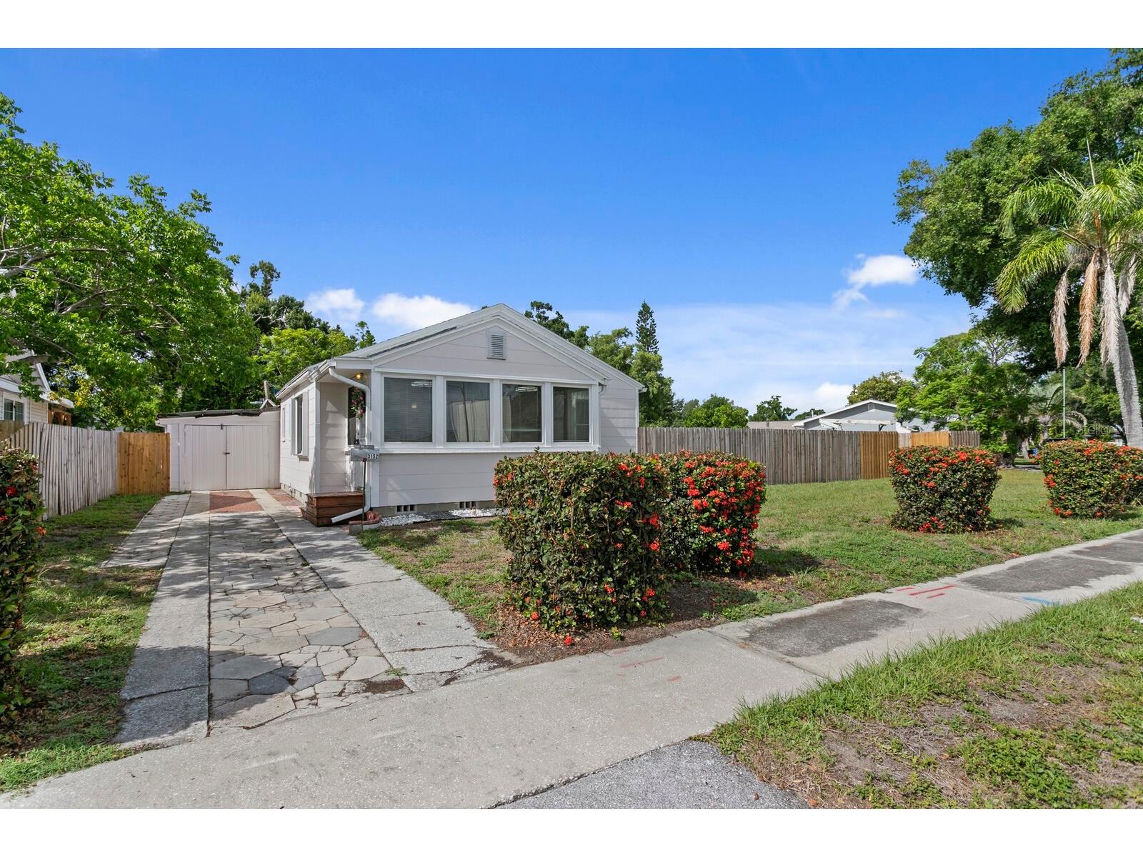 3152 13th Avenue N Saint Petersburg FL 33713 TB8525726 image1