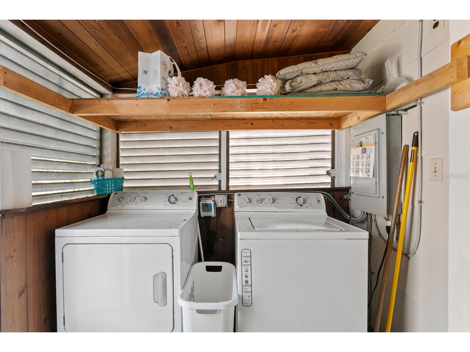 3152 13th Avenue N Saint Petersburg FL 33713 TB8525726 image18