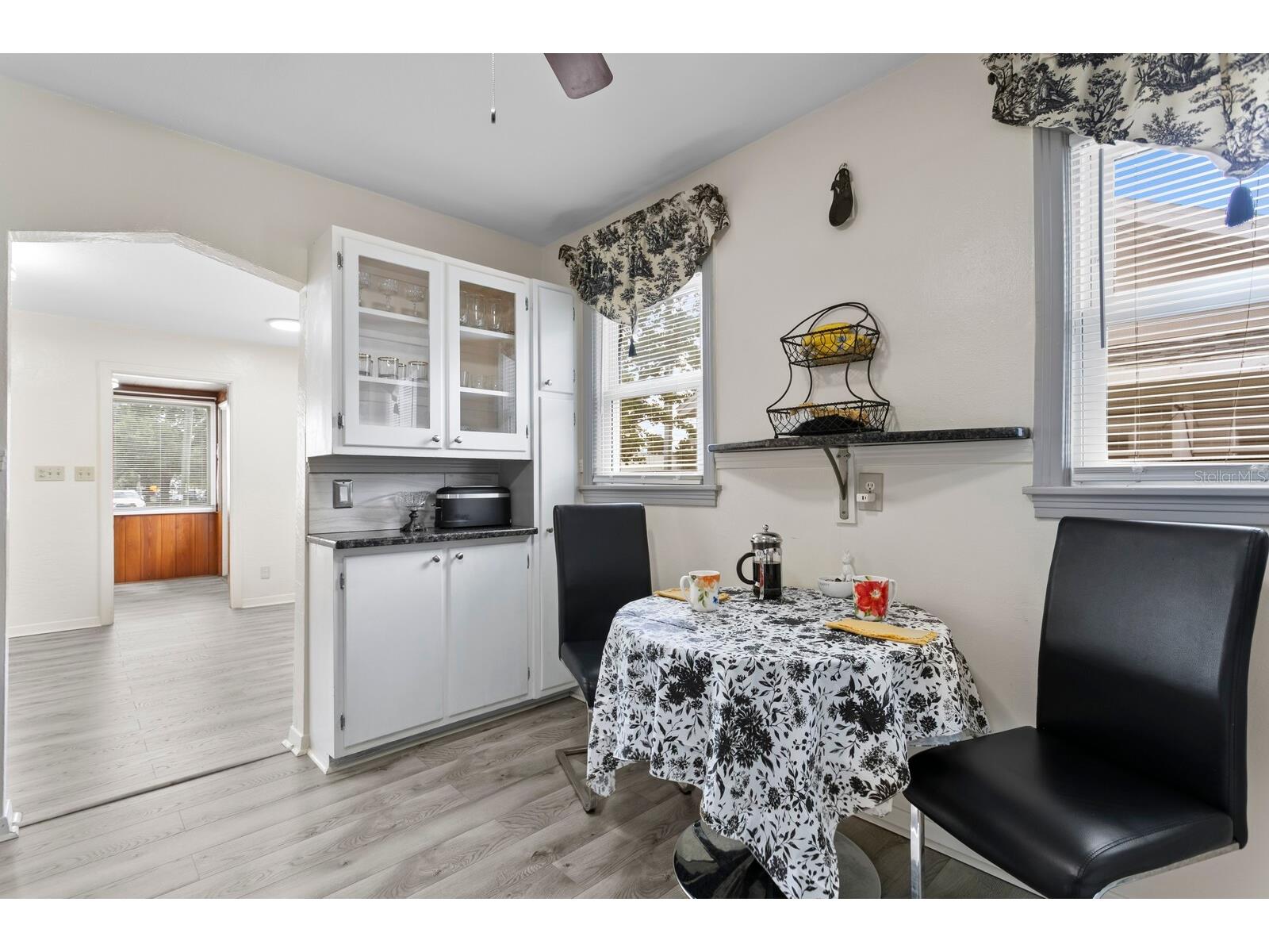 3152 13th Avenue N Saint Petersburg FL 33713 TB8525726 image9