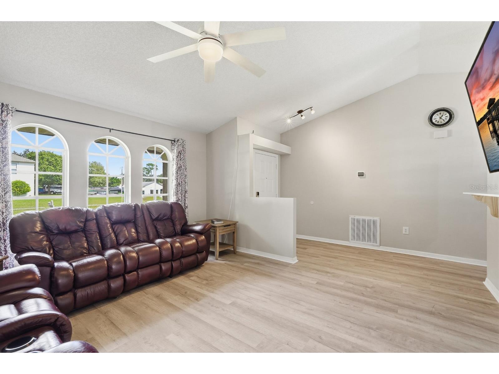 3153 Byington Terrace Deltona FL 32738 V4948885 image9