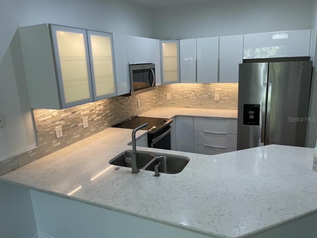 3153 Capri Isle Way Orlando FL 32835 O6396126 image12