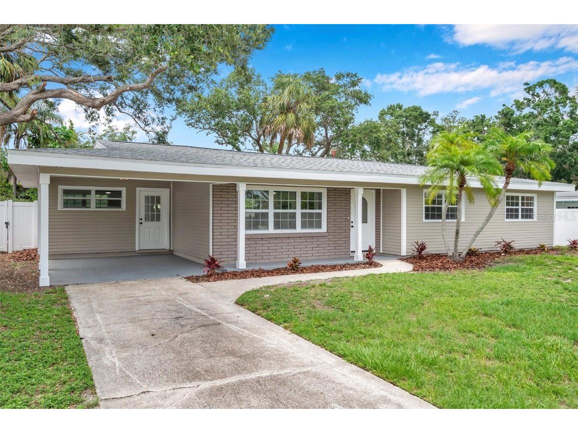 3153 Irving Street Sarasota FL 34237 A4655105 image1