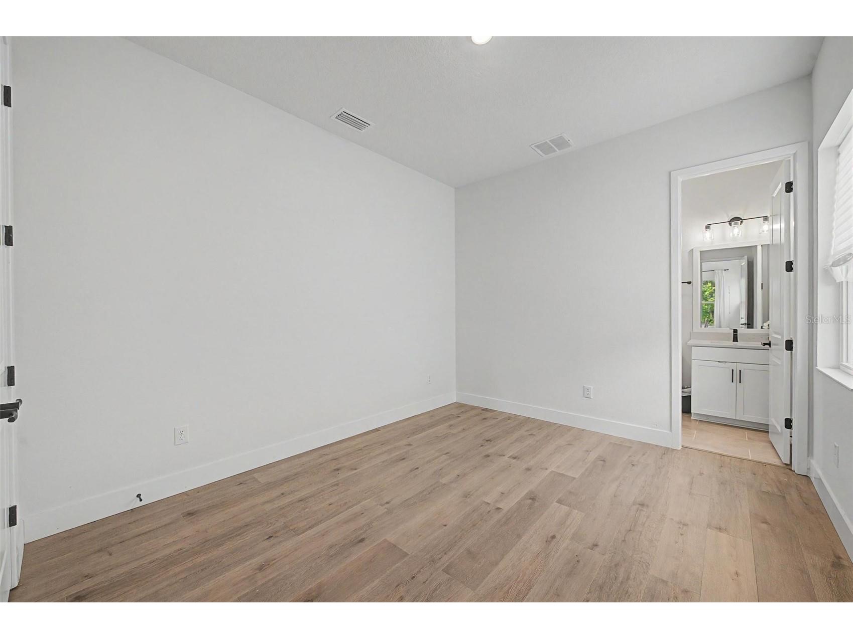 31537 Hayman Loop Wesley Chapel FL 33543 TB8524115 image20