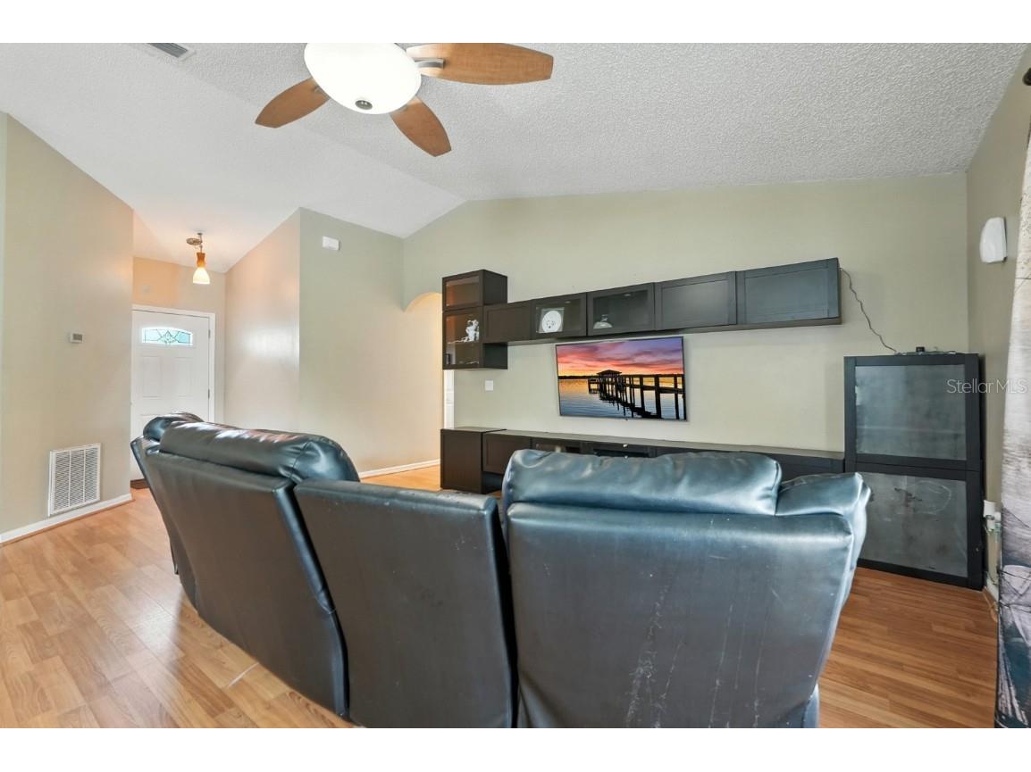 3154 Lynnhaven Street Deltona FL 32738 V4944383 image10