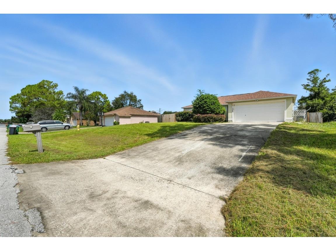 3154 Lynnhaven Street Deltona FL 32738 V4944383 image5