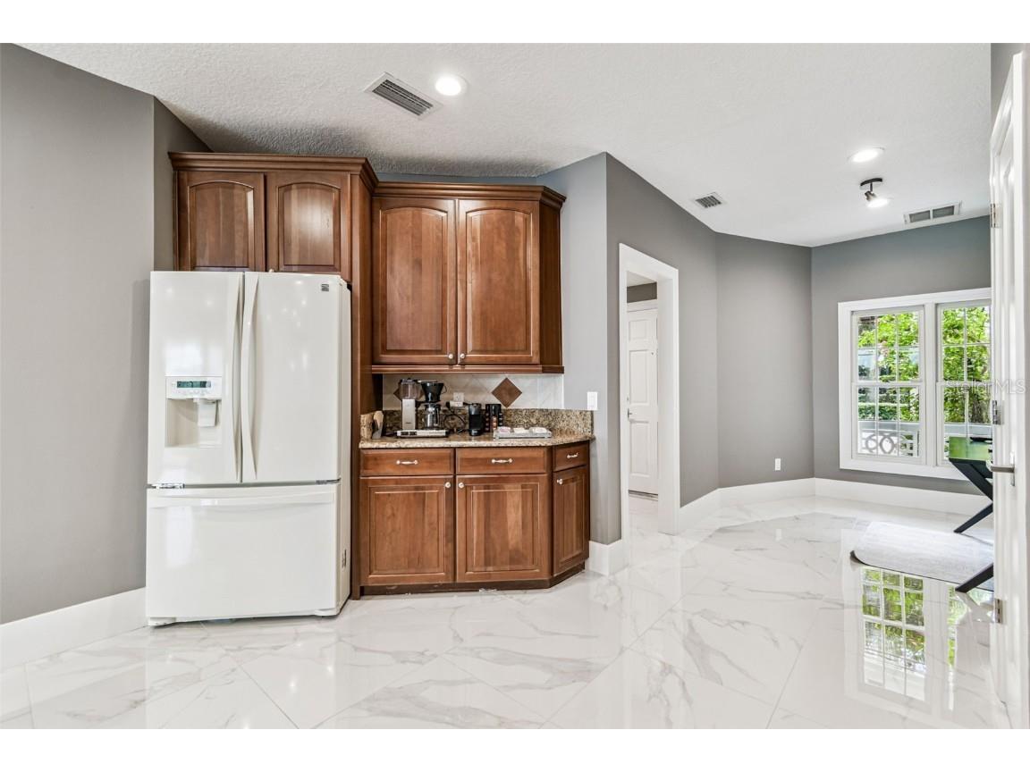 3155 Lake Ellen Drive Tampa FL 33618 TB8434847 image12