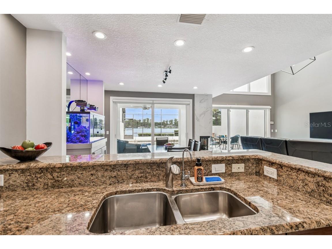 3155 Lake Ellen Drive Tampa FL 33618 TB8434847 image14