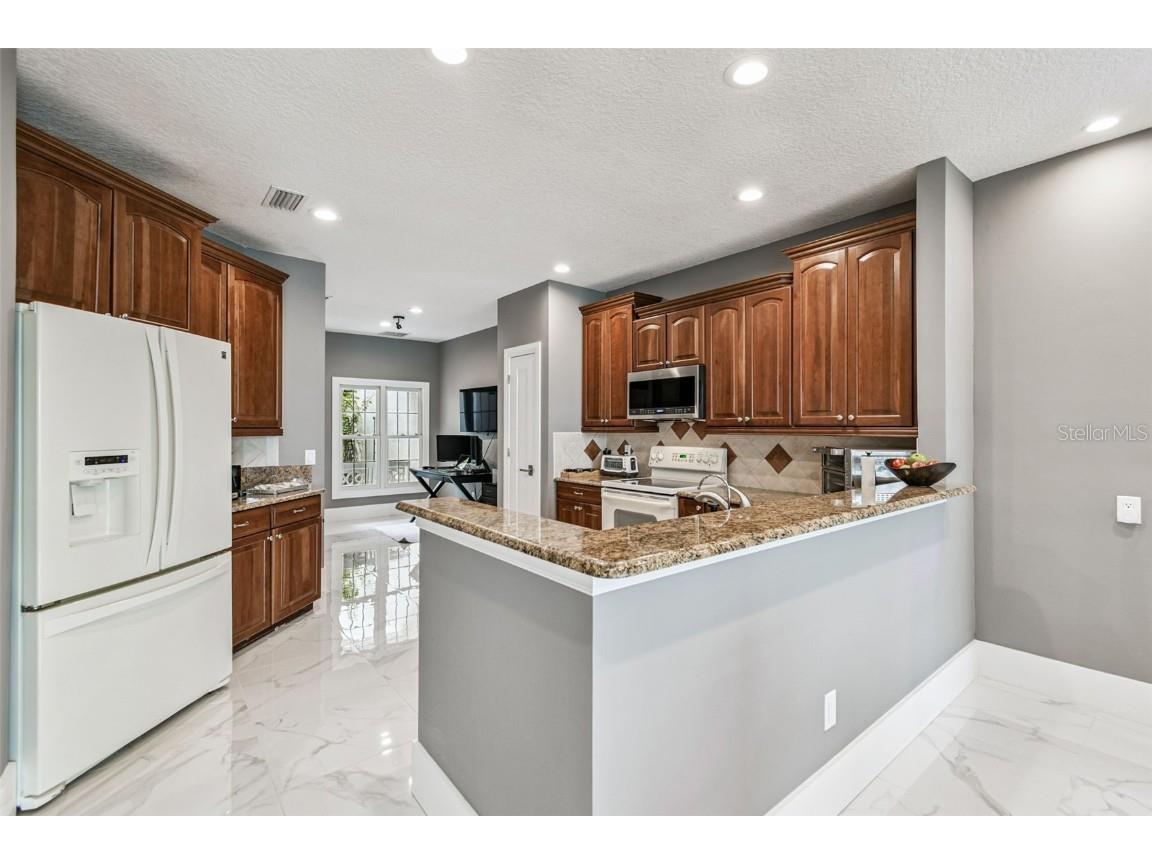 3155 Lake Ellen Drive Tampa FL 33618 TB8434847 image16