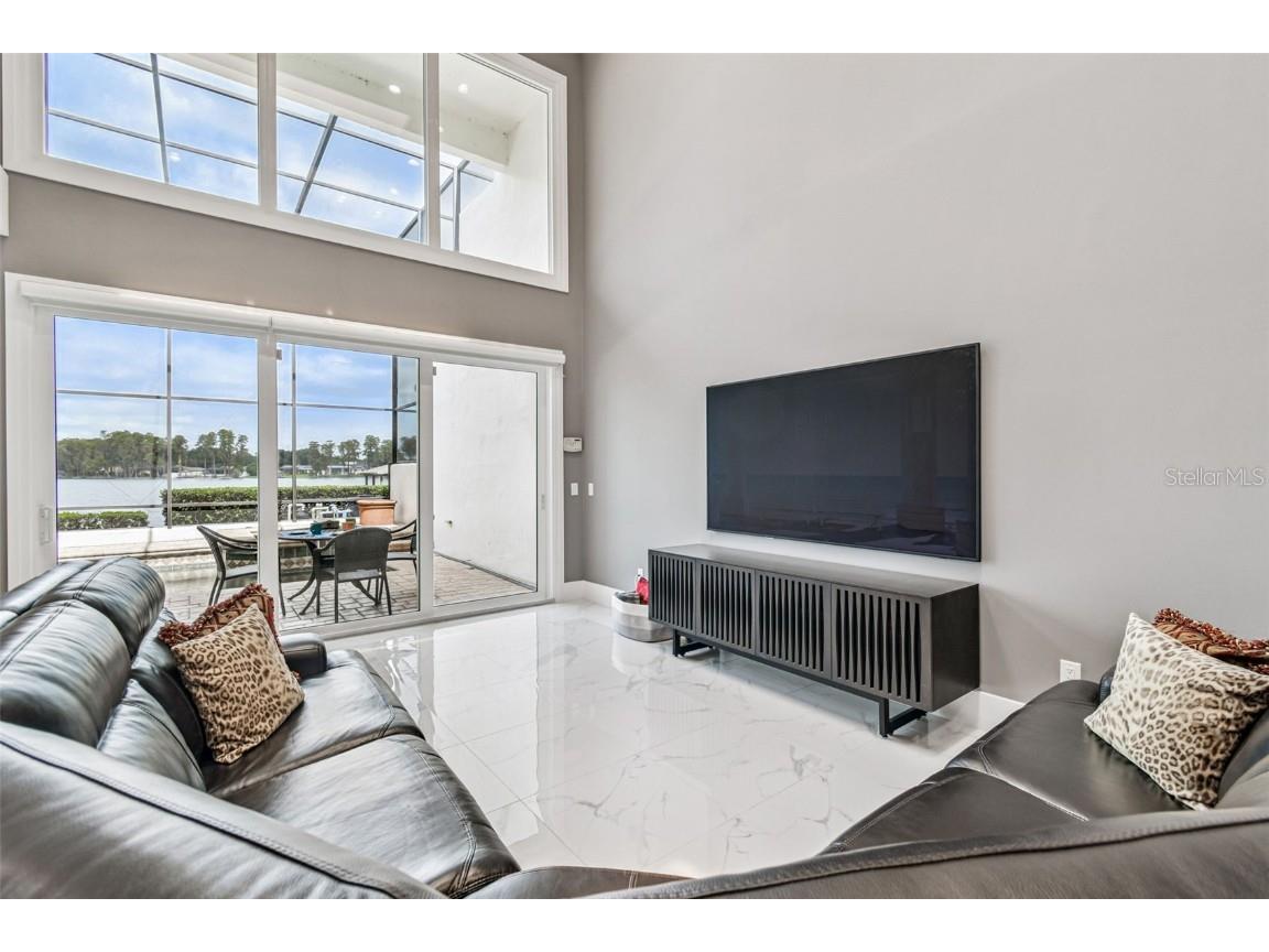 3155 Lake Ellen Drive Tampa FL 33618 TB8434847 image21