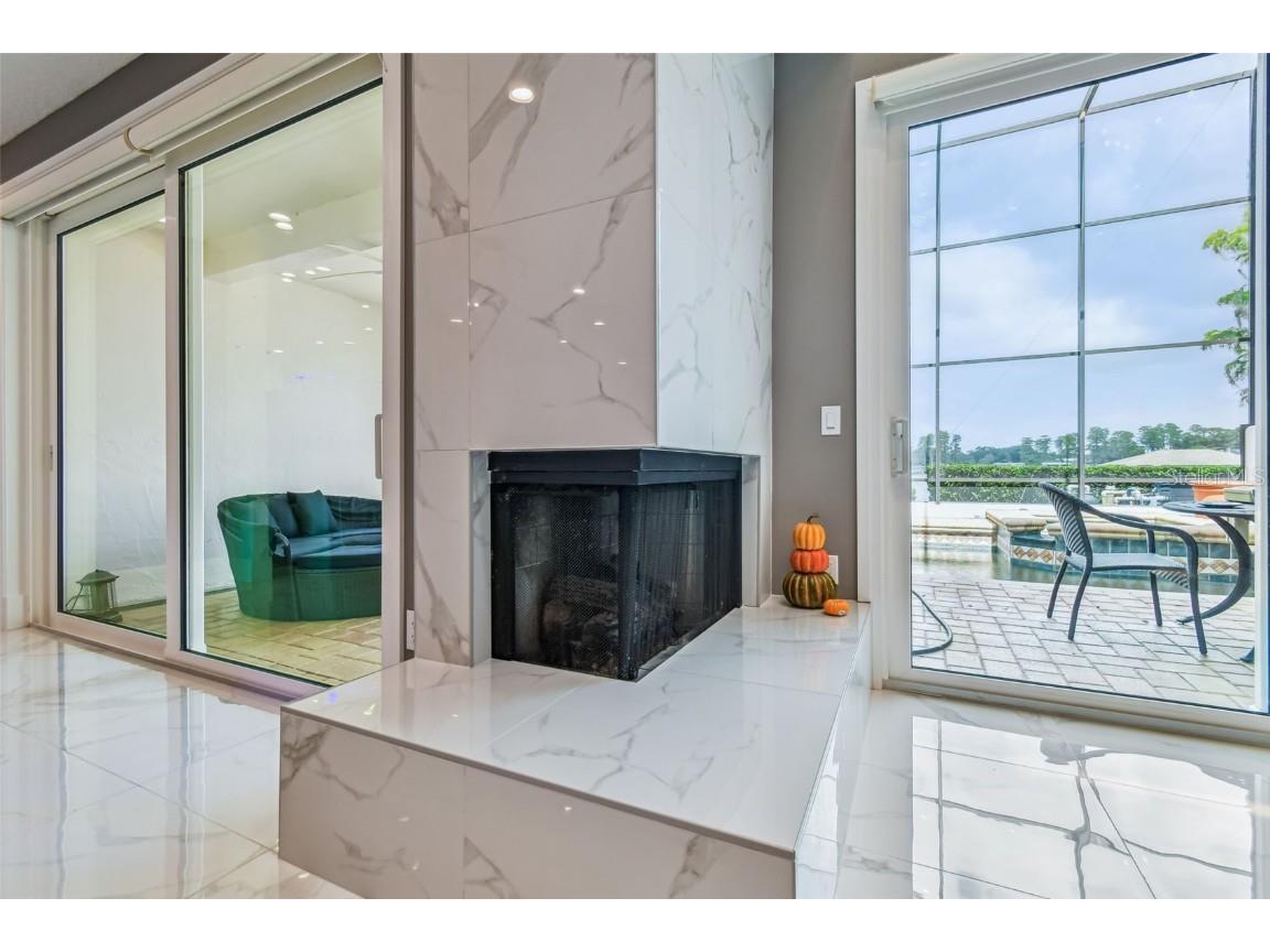 3155 Lake Ellen Drive Tampa FL 33618 TB8434847 image25