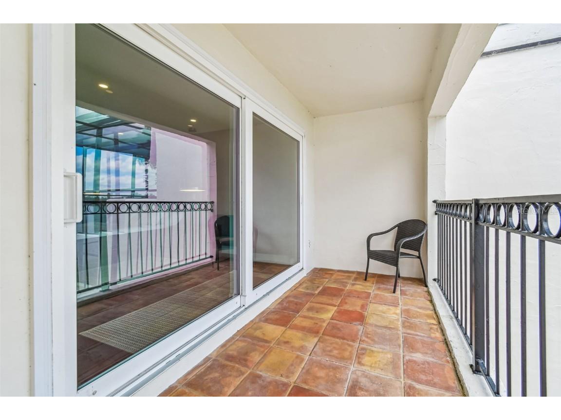 3155 Lake Ellen Drive Tampa FL 33618 TB8434847 image37