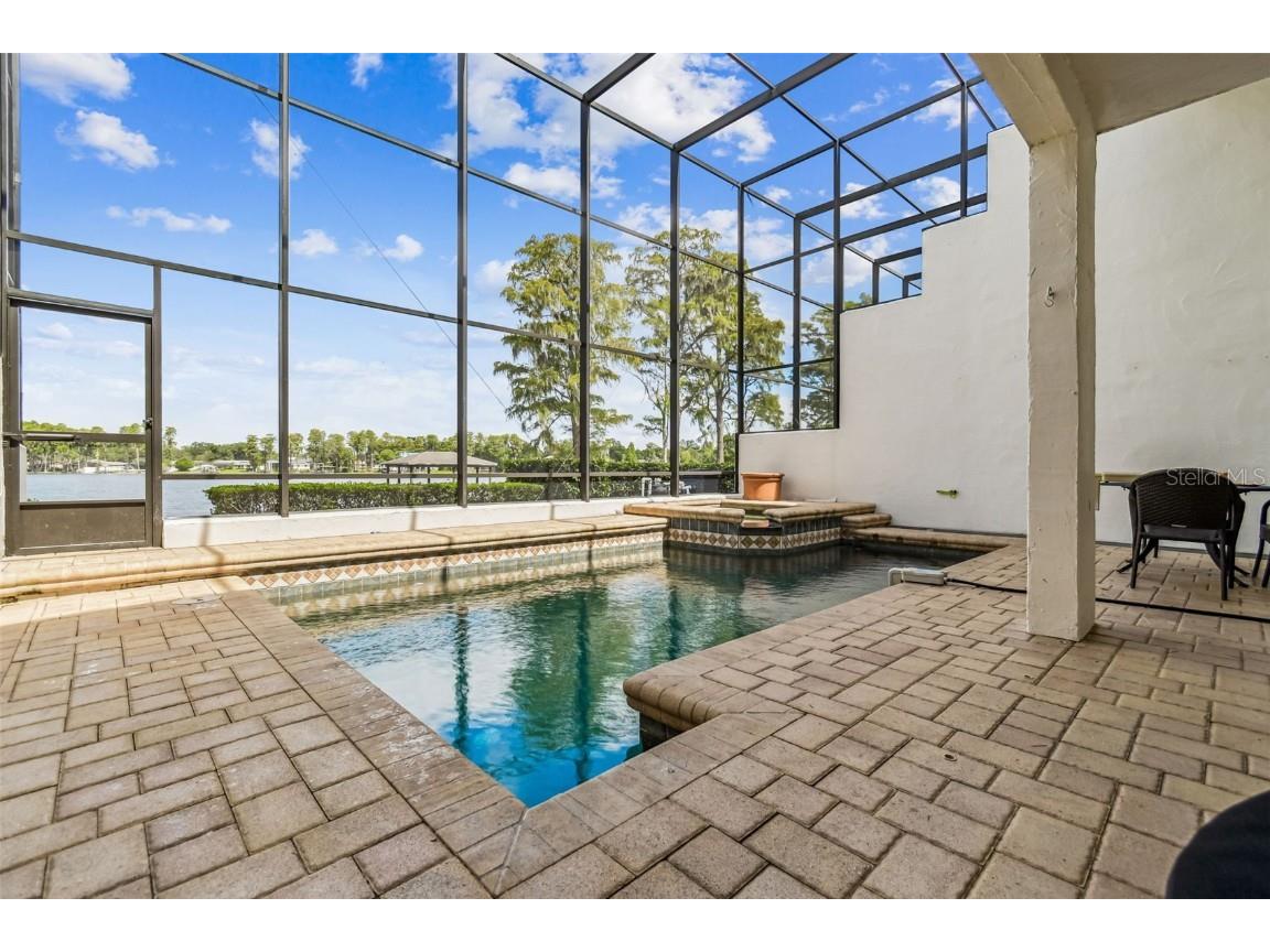 3155 Lake Ellen Drive Tampa FL 33618 TB8434847 image57