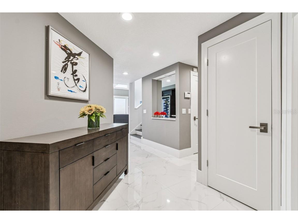 3155 Lake Ellen Drive Tampa FL 33618 TB8434847 image7