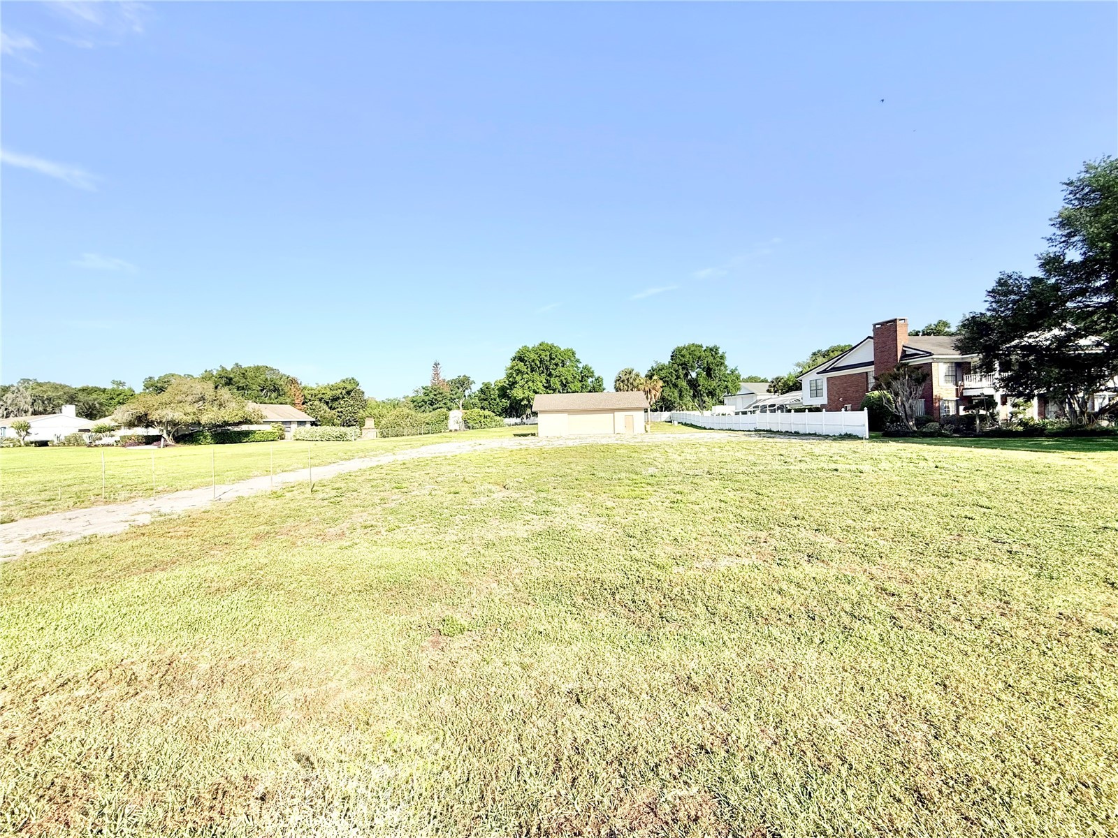 3155 Lakeshore Drive Mount Dora FL 32757 - LAKE DORA G5111262 image9
