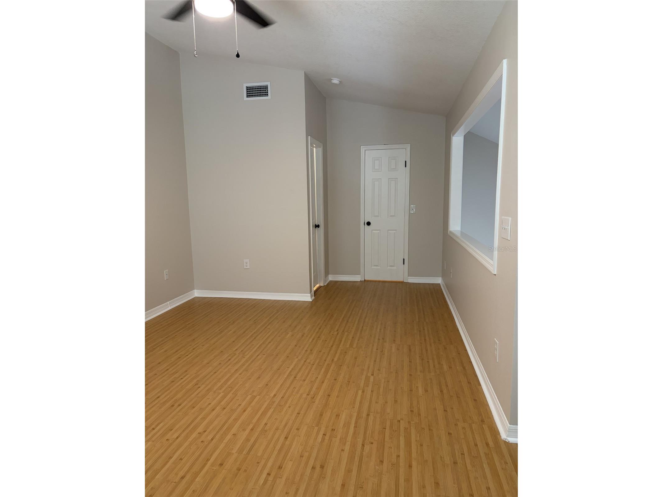 3156 Valley Oaks Drive #614 Tampa FL 33618 TB8495042 image26