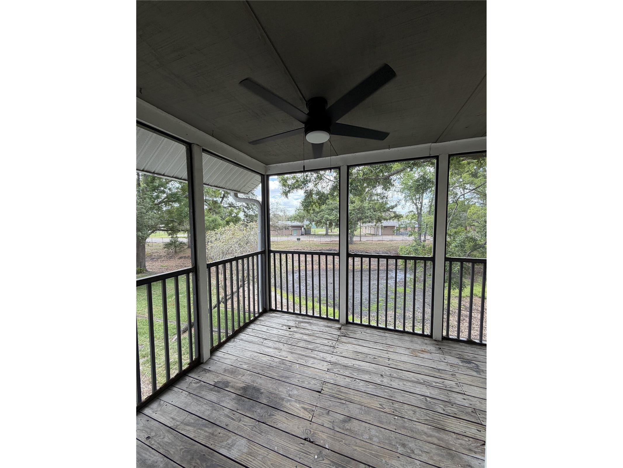3156 Valley Oaks Drive #614 Tampa FL 33618 TB8495042 image29