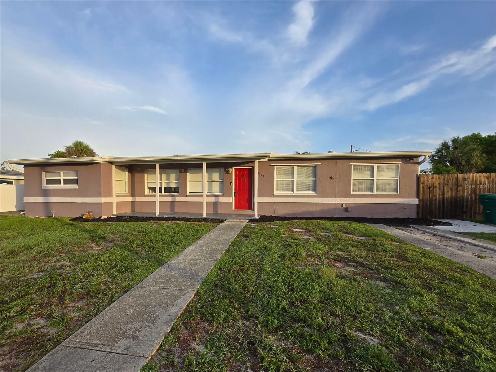 3157 Crestwood Drive Port Charlotte FL 33952 D6142468 image1