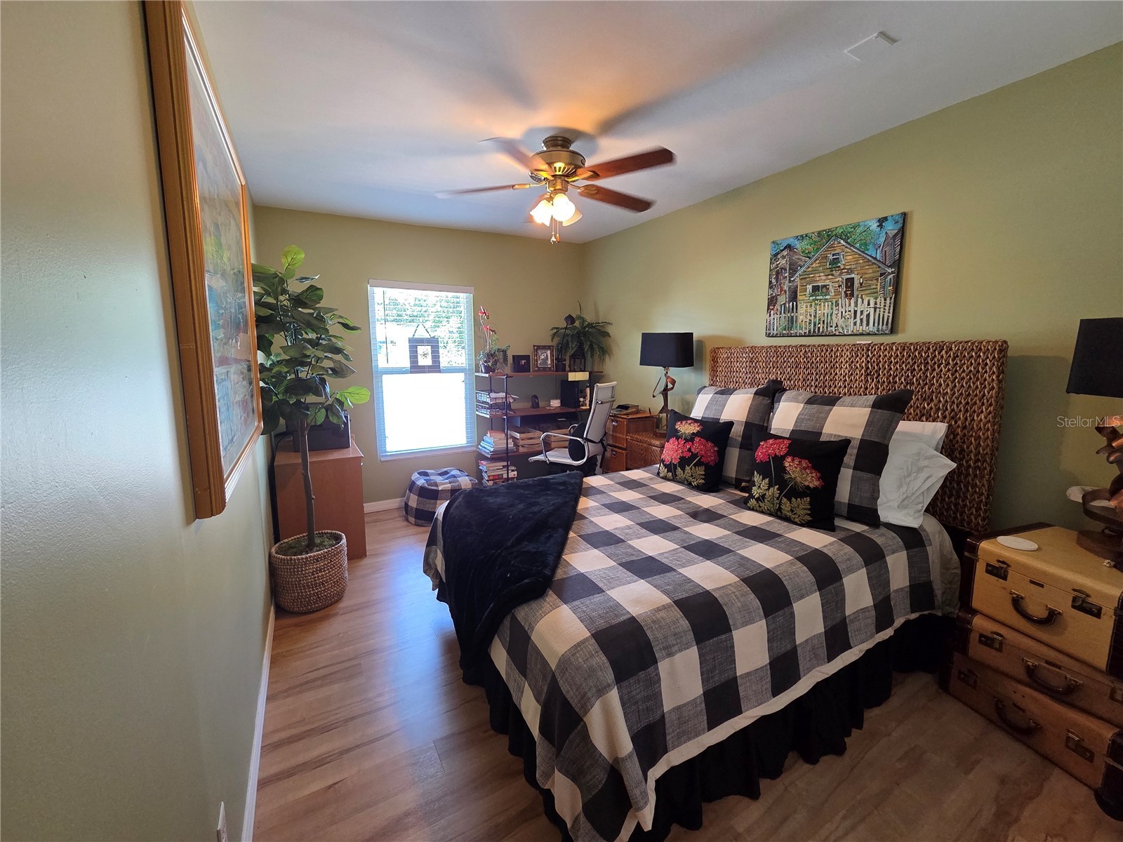 3157 Goldenrod Street #B Sarasota FL 34239 - BERMUDA BROOK A4699986 image18