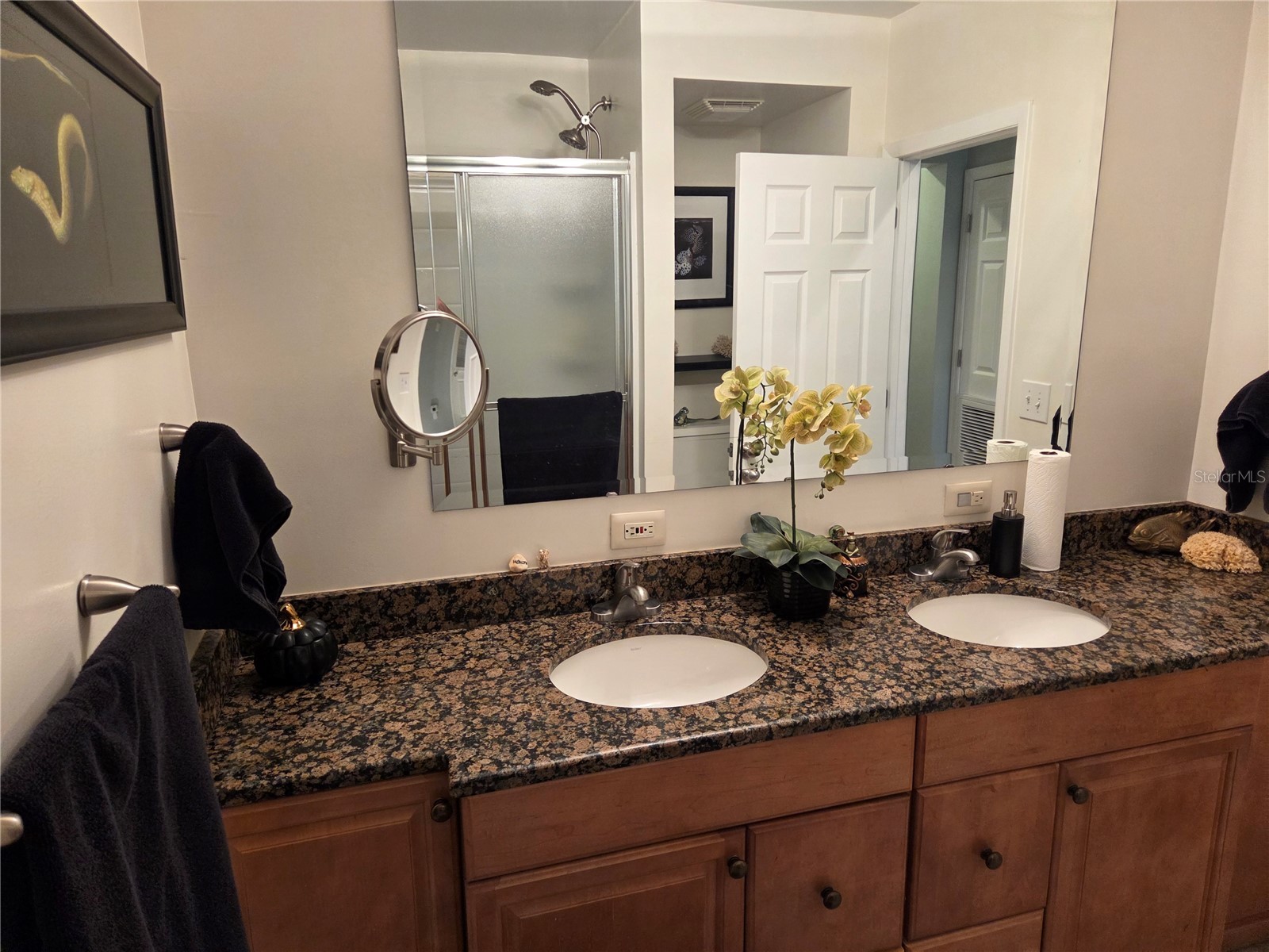 3157 Goldenrod Street #B Sarasota FL 34239 - BERMUDA BROOK A4699986 image19