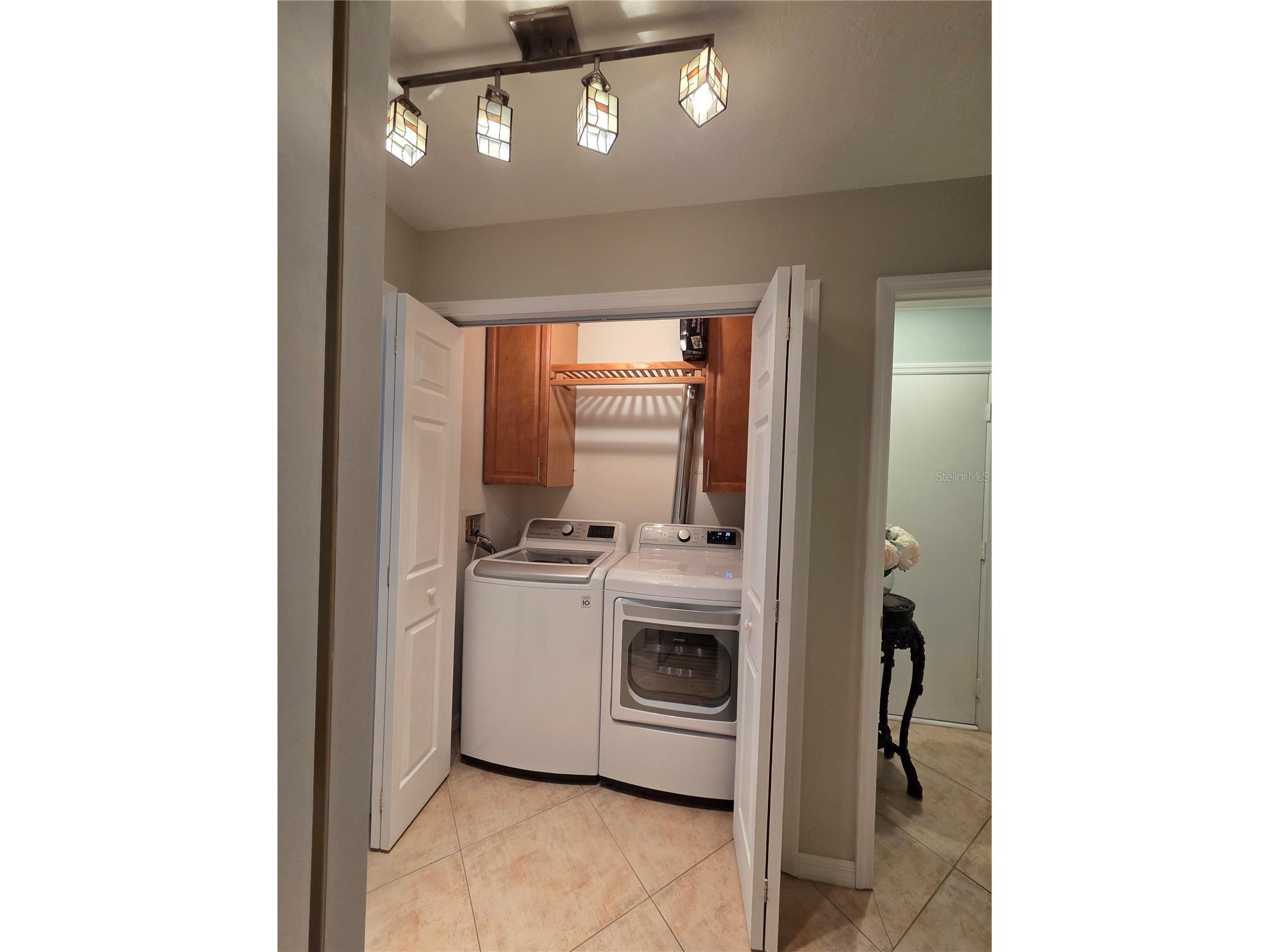 3157 Goldenrod Street #B Sarasota FL 34239 - BERMUDA BROOK A4699986 image22
