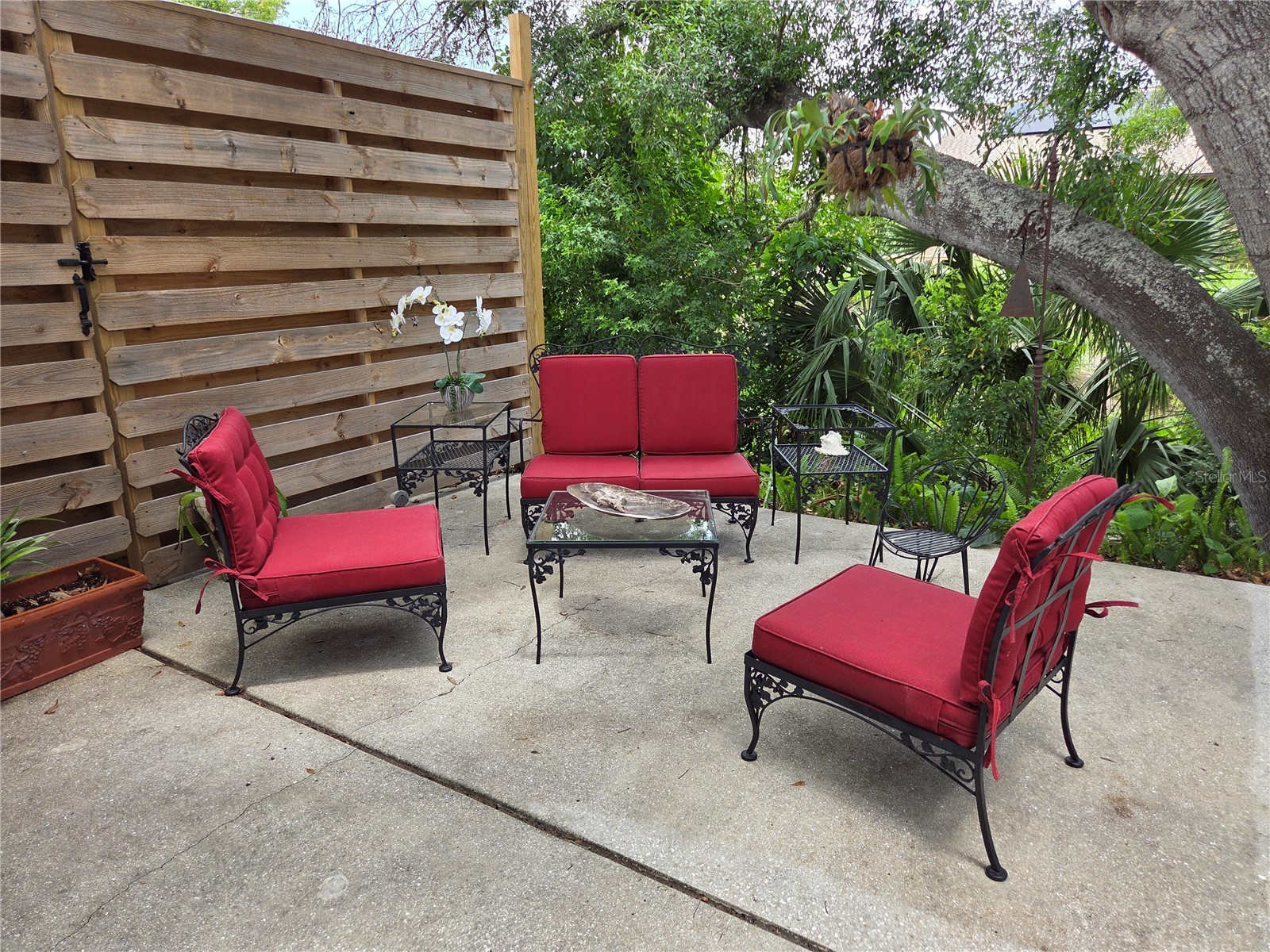 3157 Goldenrod Street #B Sarasota FL 34239 - BERMUDA BROOK A4699986 image24