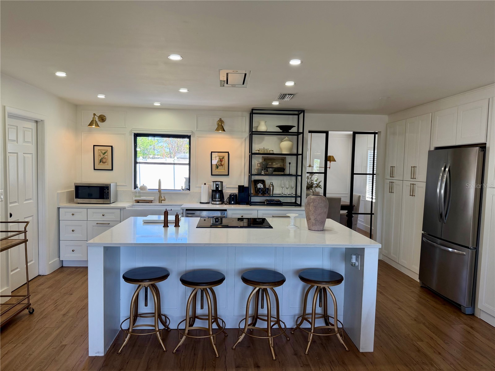 3157 Novus Street Sarasota FL 34237 A4685243 image12