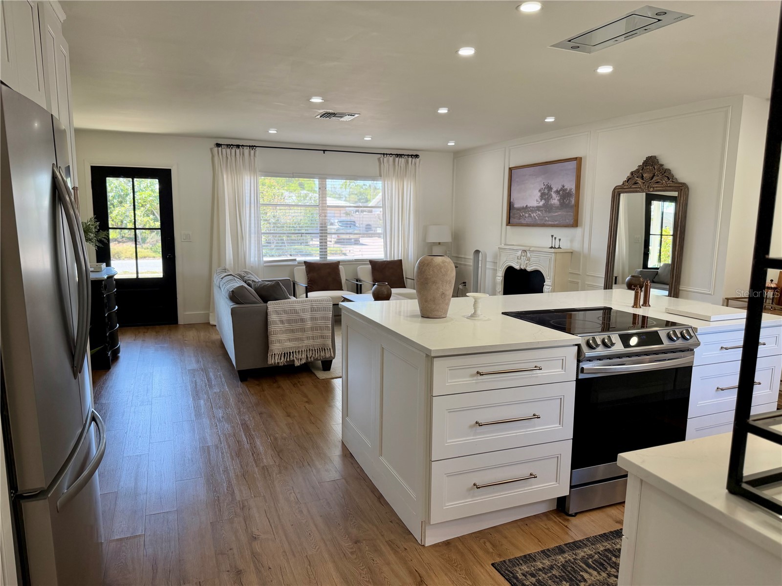 3157 Novus Street Sarasota FL 34237 A4685243 image5