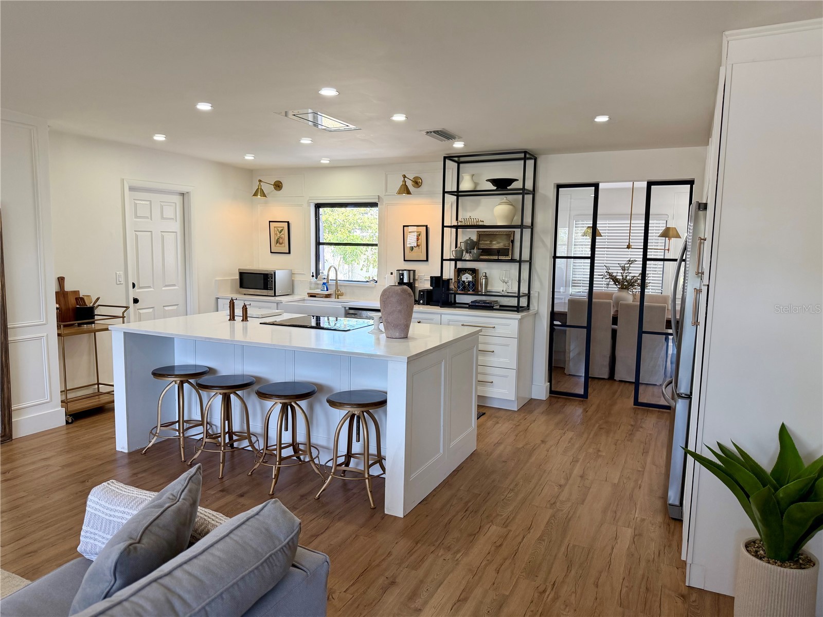 3157 Novus Street Sarasota FL 34237 A4685243 image9