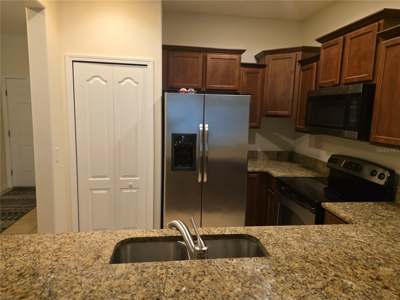 3158 Rodrick Circle Orlando FL 32824 L4959957 image4