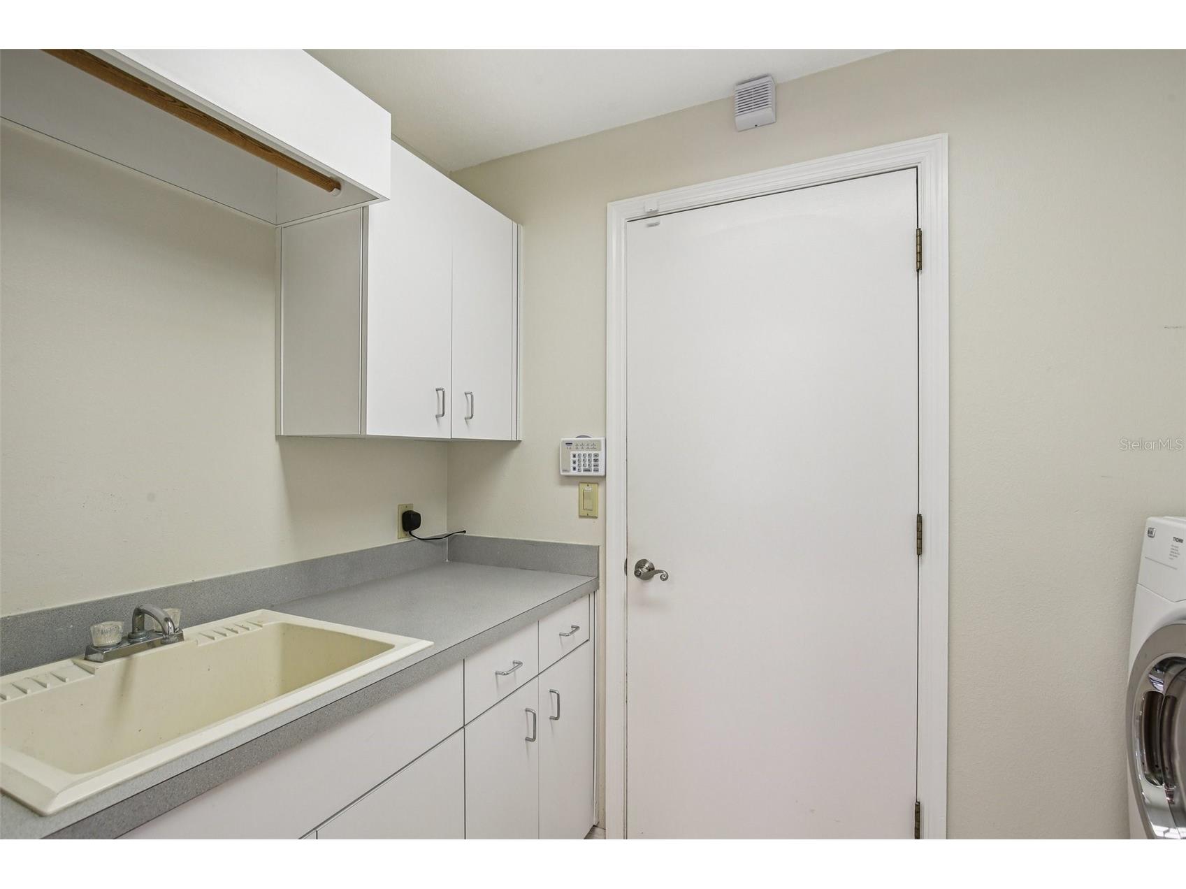 3158 Shoreline Drive Clearwater FL 33760 TB8467580 image20