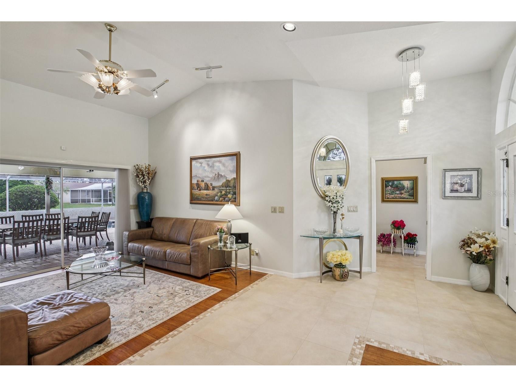 3158 Shoreline Drive Clearwater FL 33760 TB8467580 image3