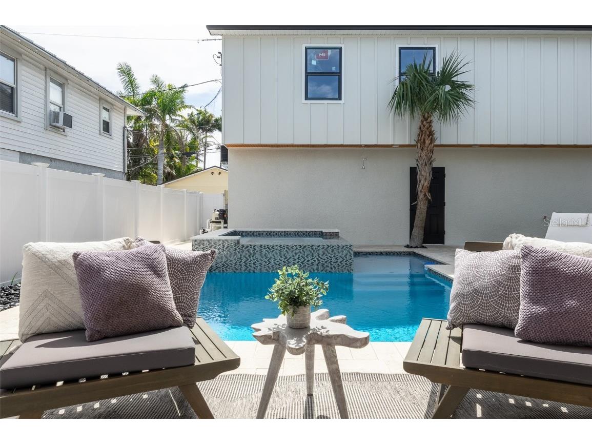 316 11th Avenue N Saint Petersburg FL 33701 U8247906 image10