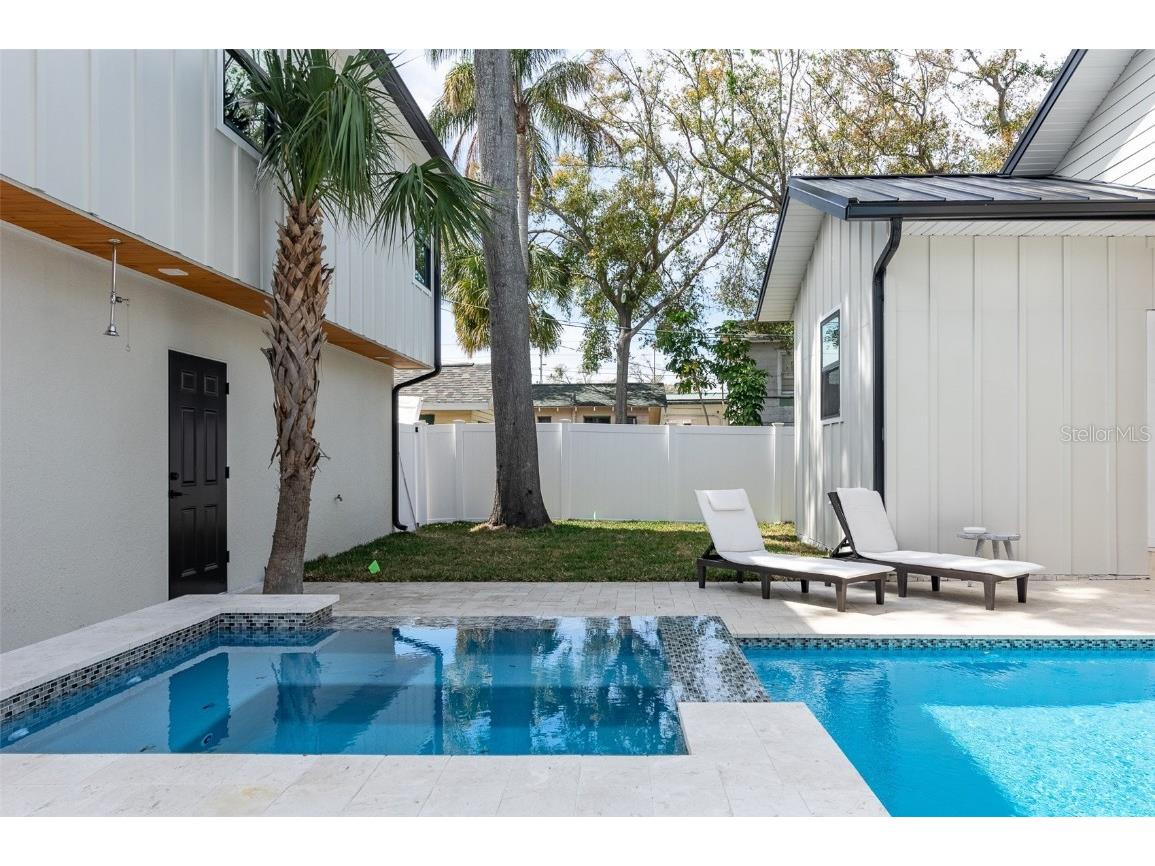 316 11th Avenue N Saint Petersburg FL 33701 U8247906 image14