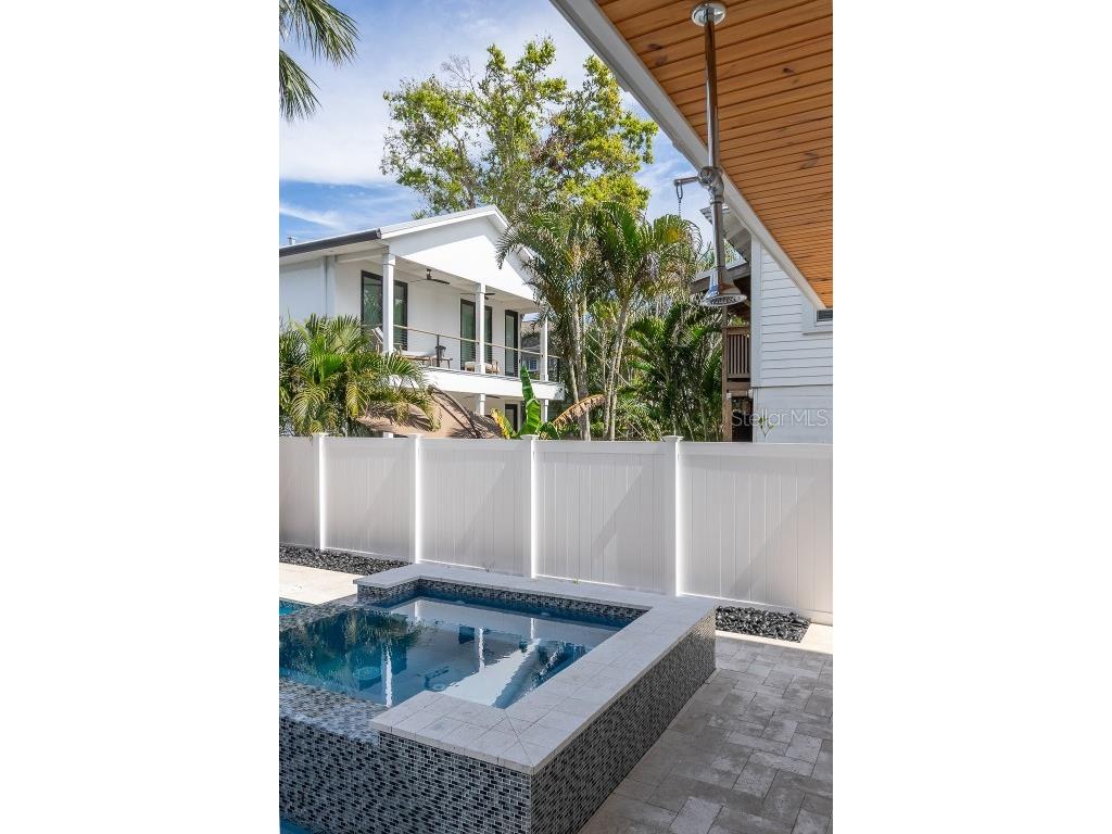 316 11th Avenue N Saint Petersburg FL 33701 U8247906 image18