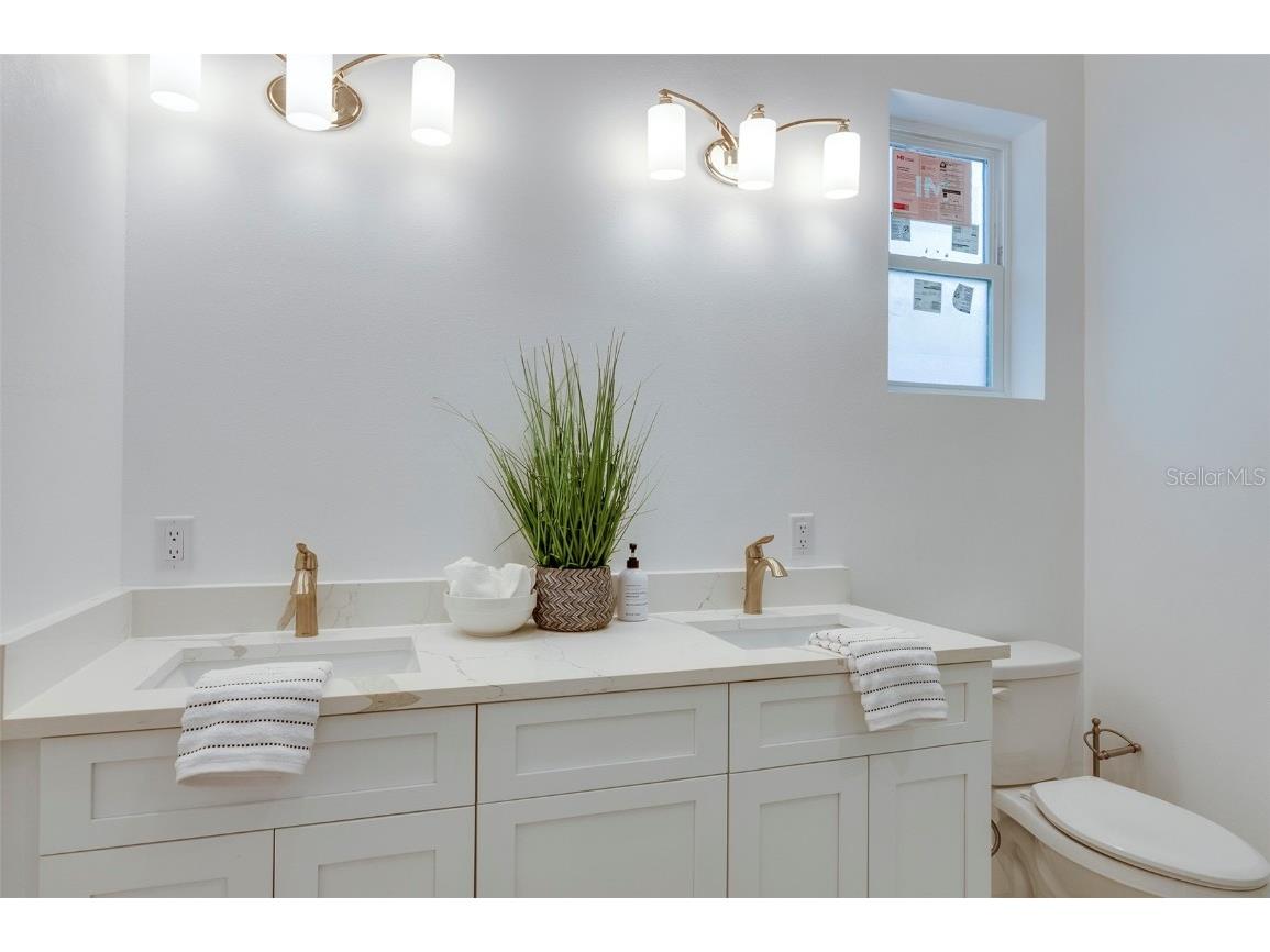 316 11th Avenue N Saint Petersburg FL 33701 U8247906 image50