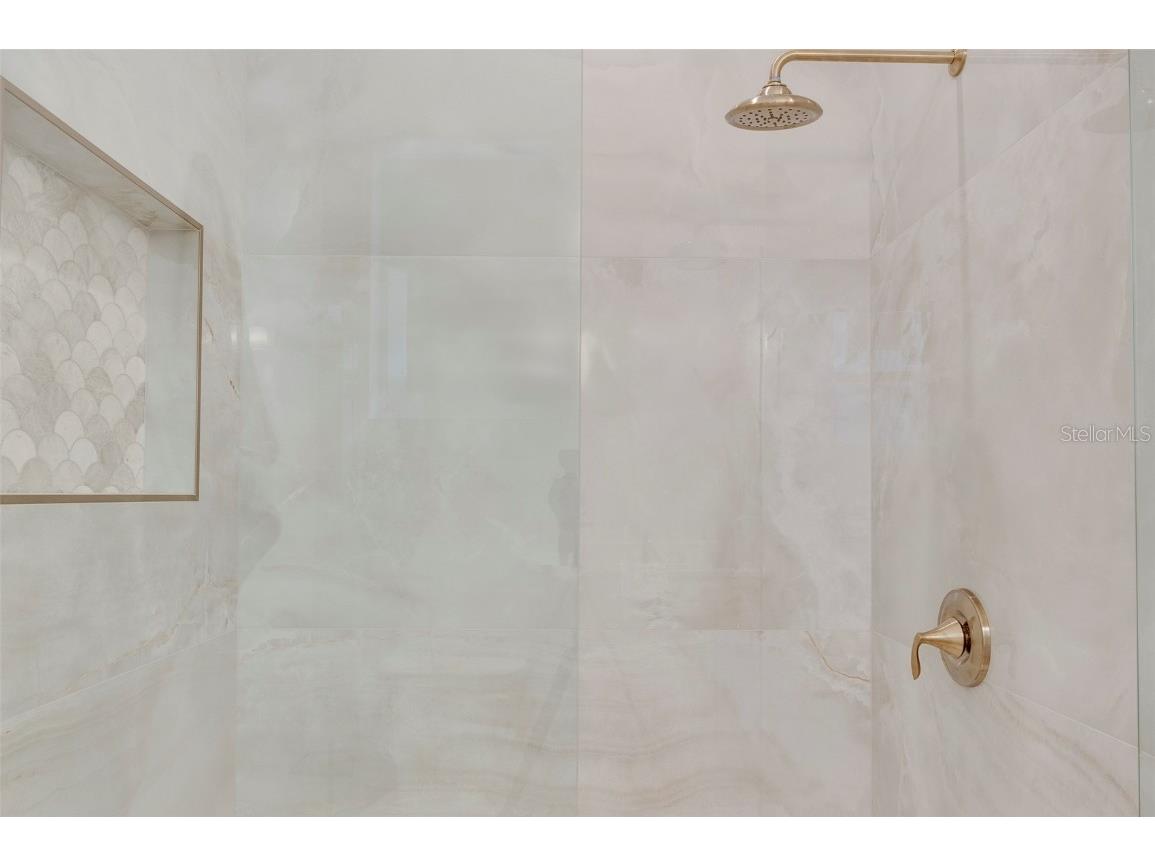 316 11th Avenue N Saint Petersburg FL 33701 U8247906 image51