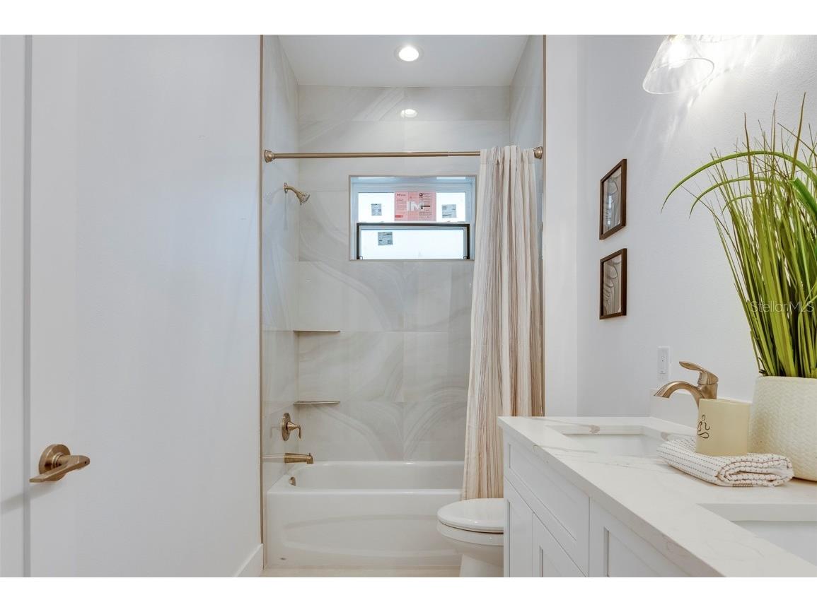 316 11th Avenue N Saint Petersburg FL 33701 U8247906 image61