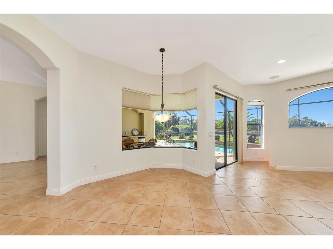 316 148th Court NE Bradenton FL 34212 A4674638 image10