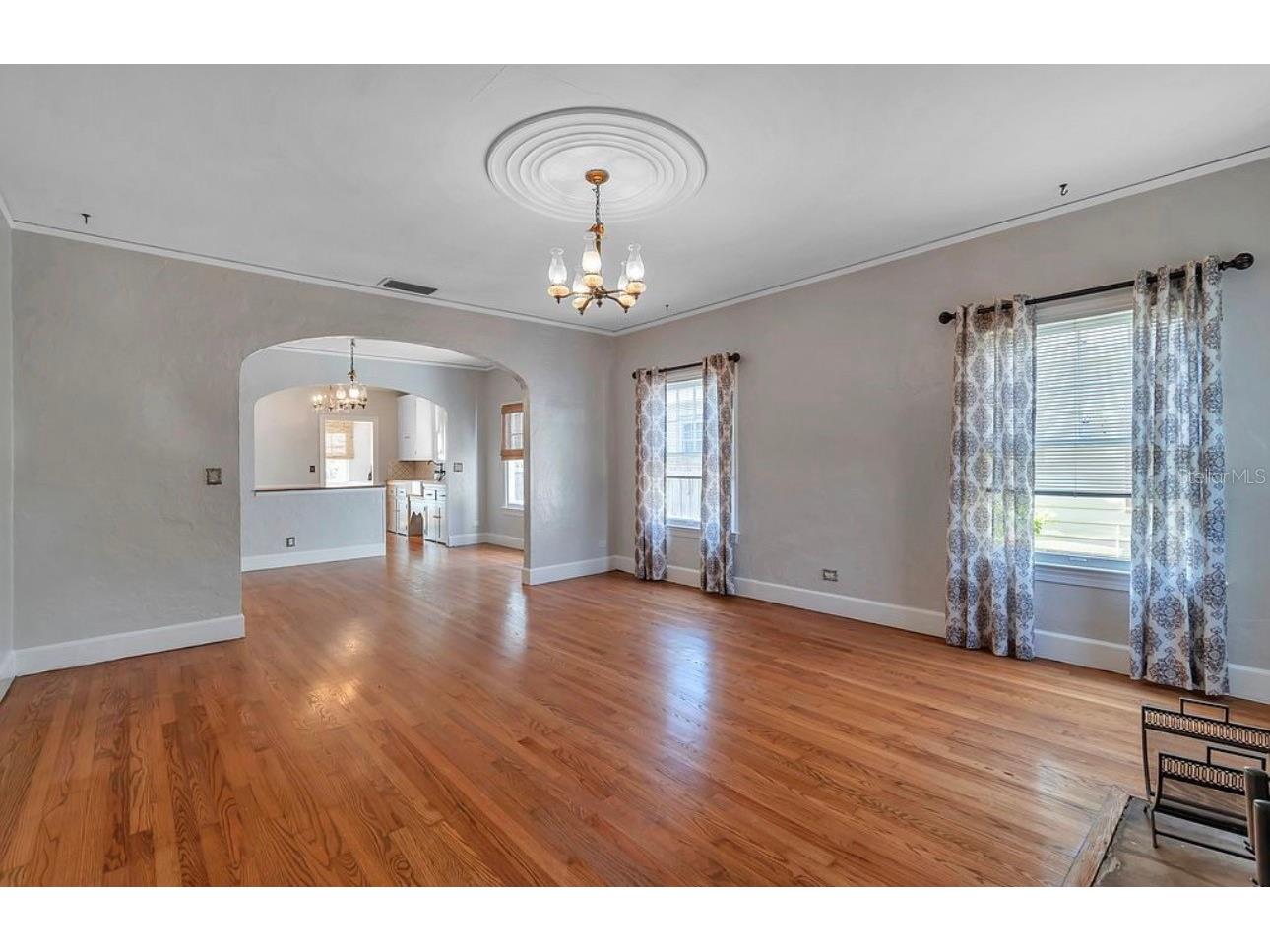 316 18th Avenue NE Saint Petersburg FL 33704 TB8500778 image4