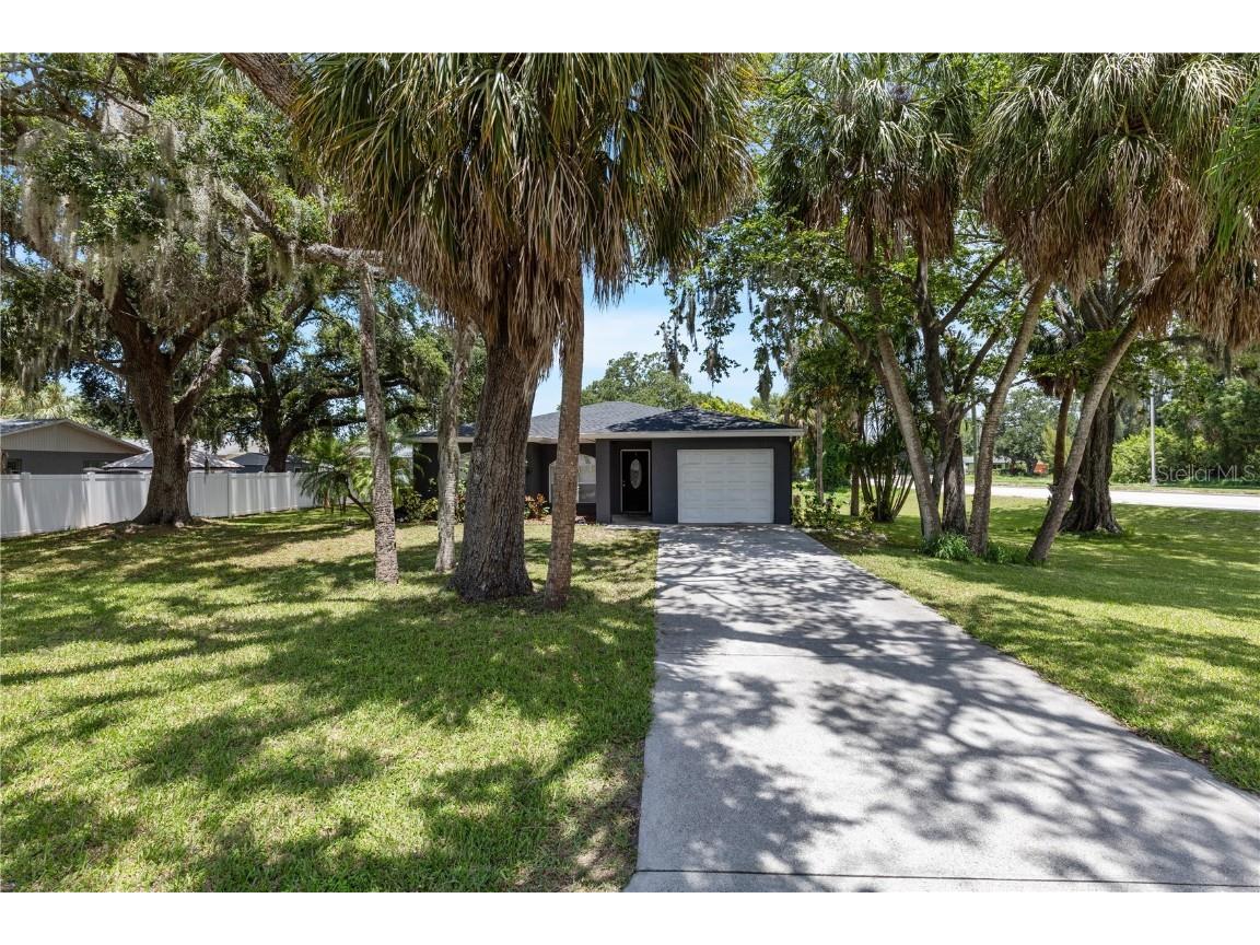 316 20th Street E Palmetto FL 34221 O6217124 image1