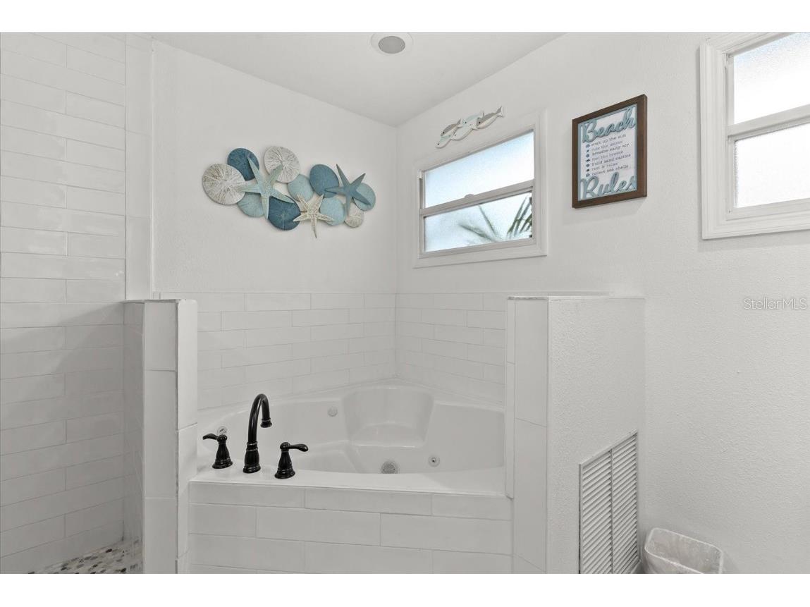 316 30th Street W Bradenton FL 34205 A4673787 image18