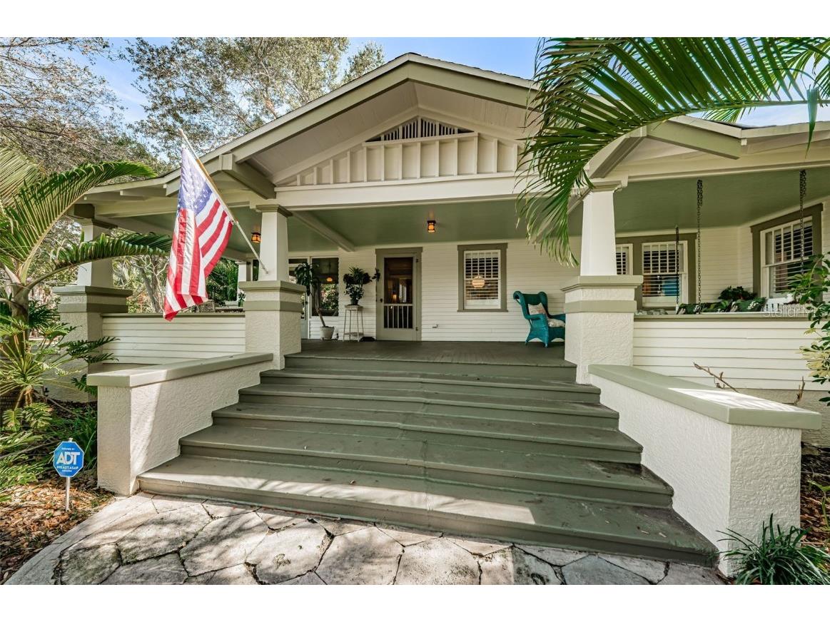 316 39th Avenue S Saint Petersburg FL 33705 U8225253 image1